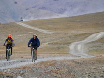 Mongolia Cycling 15