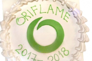 Oriflame Cake