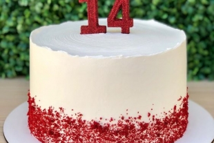 2 layer 14yo cake